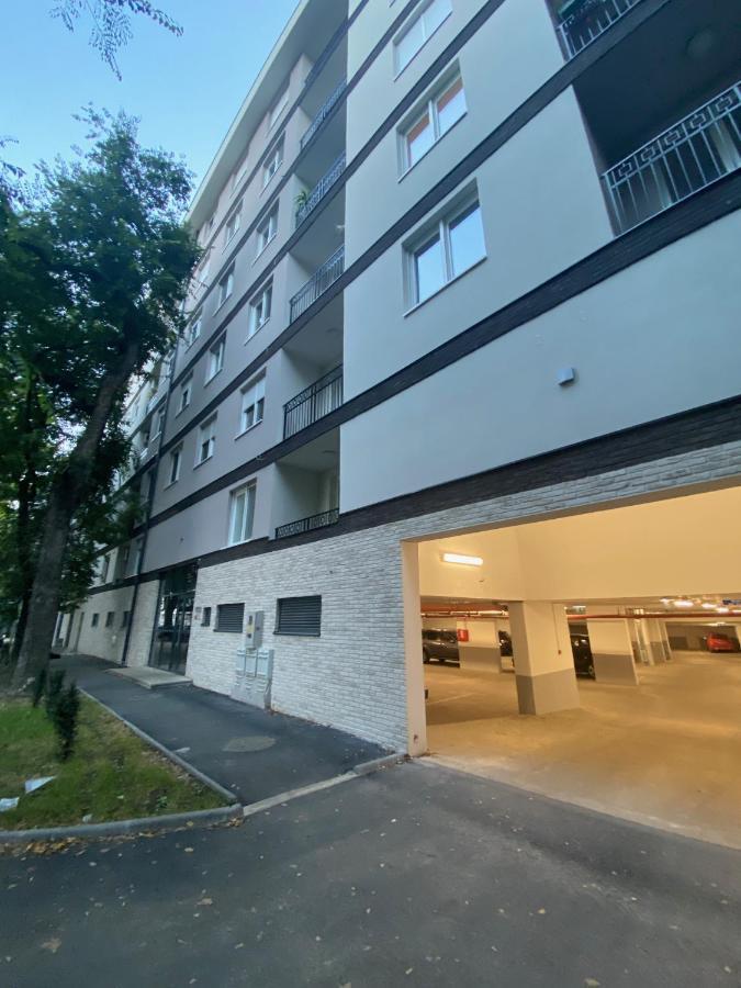 Lux Advent Apartment Subotica Exteriör bild